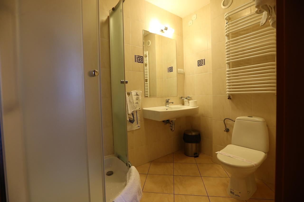 Hotel Korona Ciechanów Quarto foto